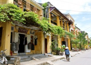 CENTRAL VIETNAM REVEALED: HERITAGE, PEAKS & CRYSTAL WATERS (6 DAYS / 5 NIGHTS: DA NANG – HOI AN – MY SON – BA NA HILLS – CHAM ISLANDS) FROM 246 USD/PERSON ONLY